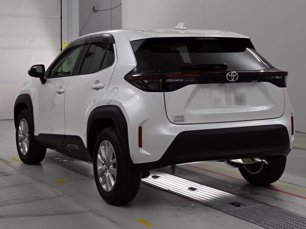 TOYOTA YARIS CROSS