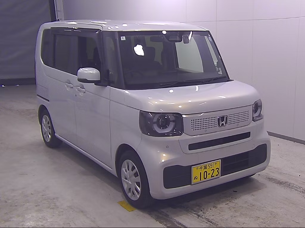 HONDA N-BOX