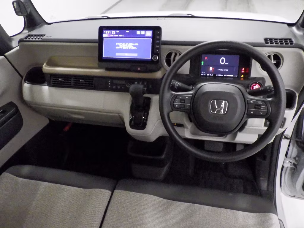 HONDA N-BOX