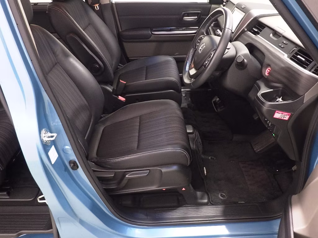HONDA FREED+