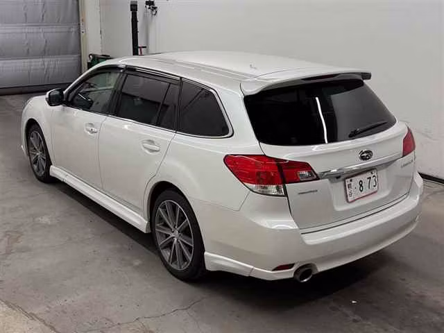 SUBARU LEGACY
