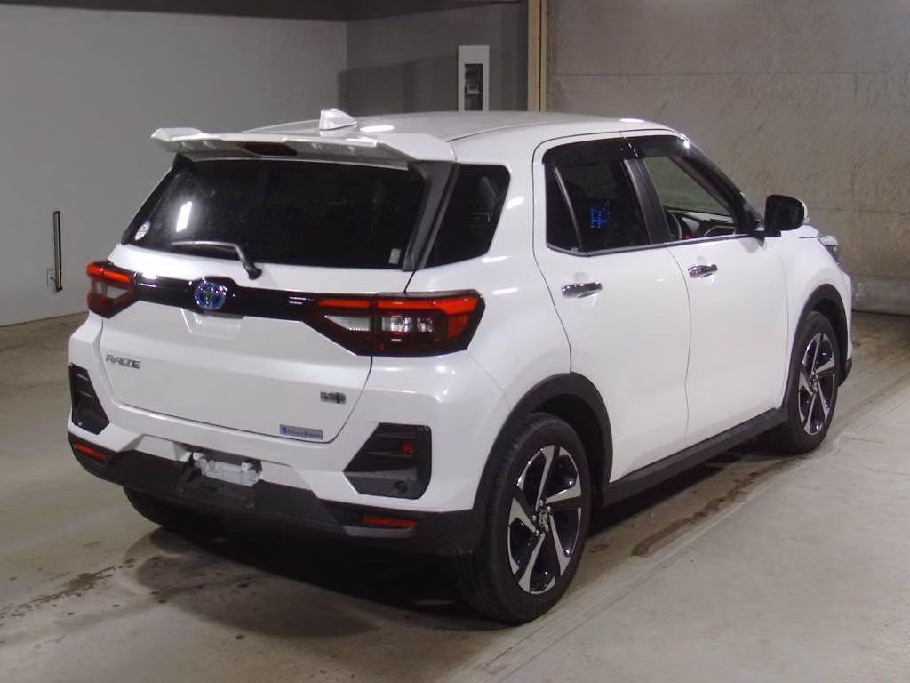TOYOTA RAIZE