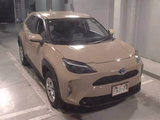 TOYOTA YARIS CROSS