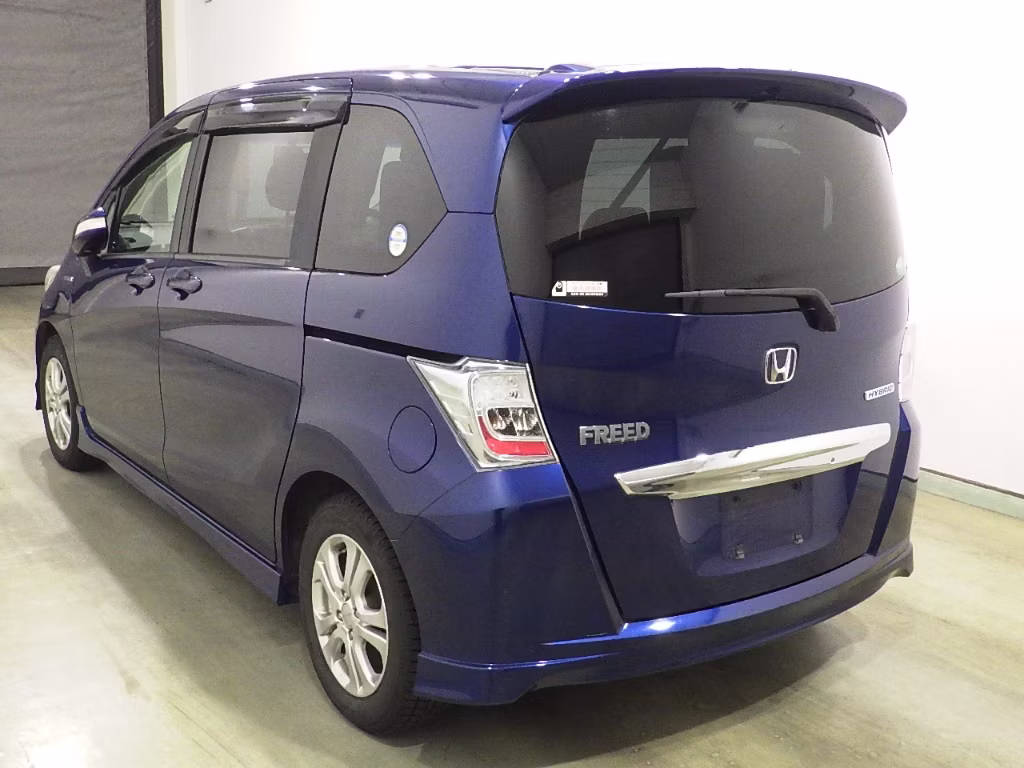 HONDA FREED