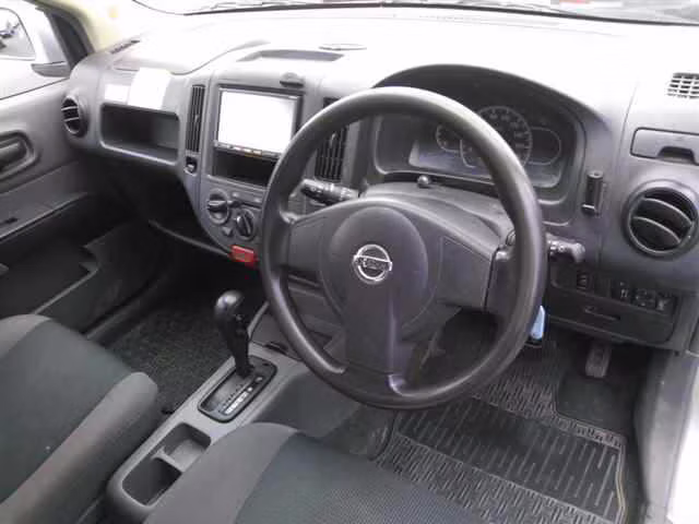 NISSAN AD