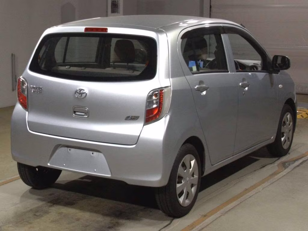 TOYOTA PIXIS EPOCH