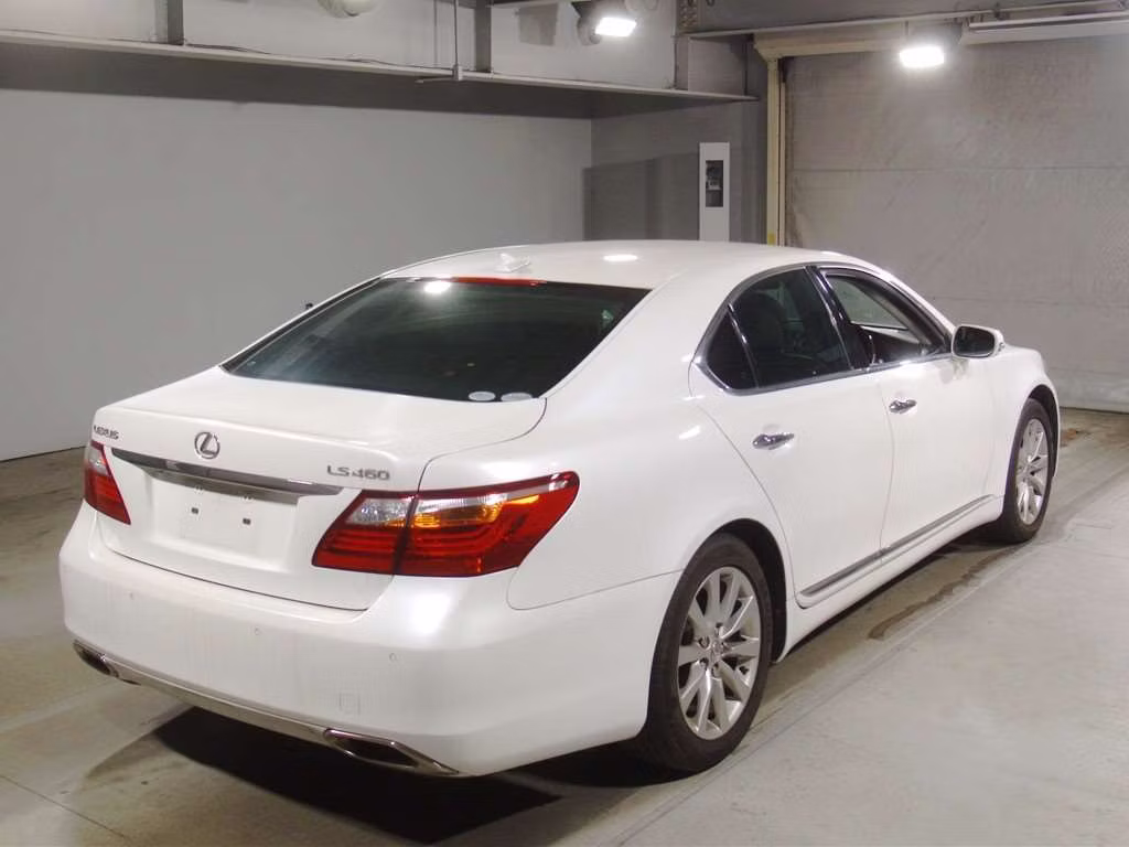 LEXUS LS460