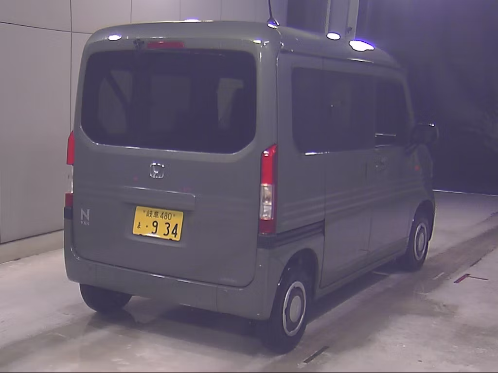 HONDA N-VAN
