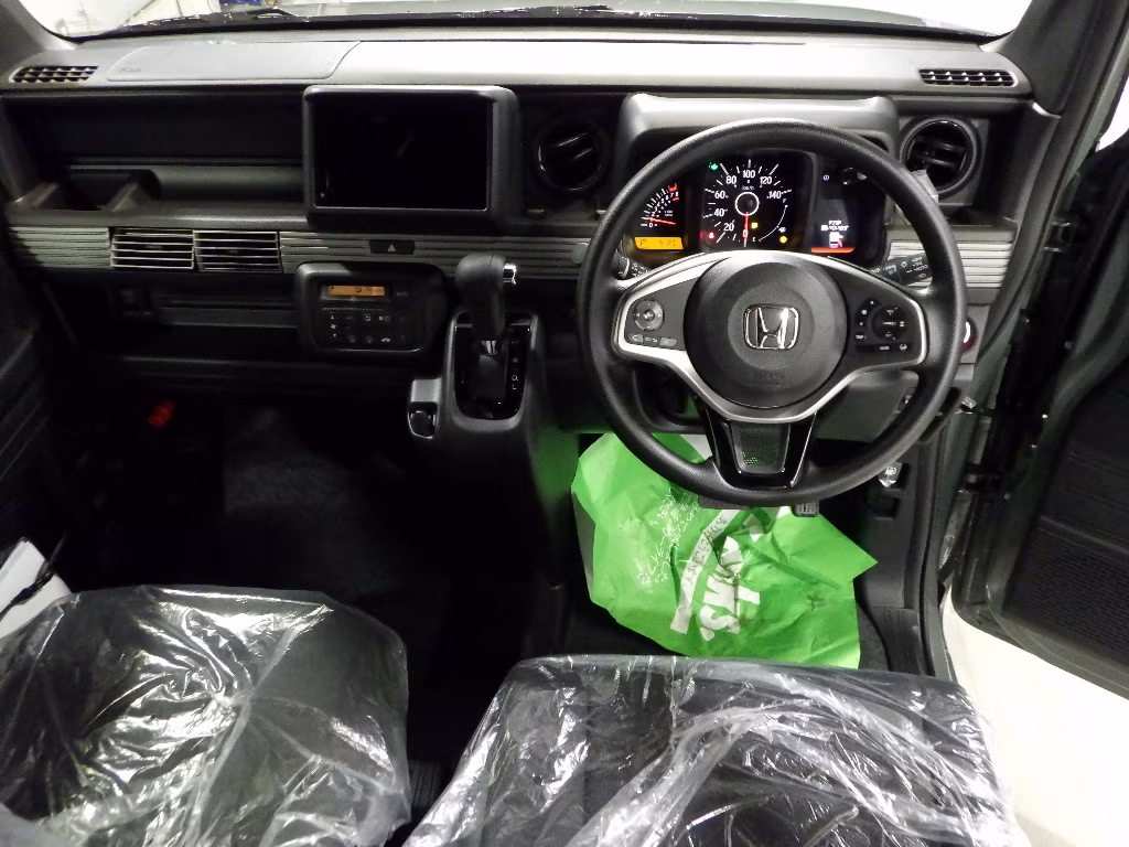 HONDA N-VAN