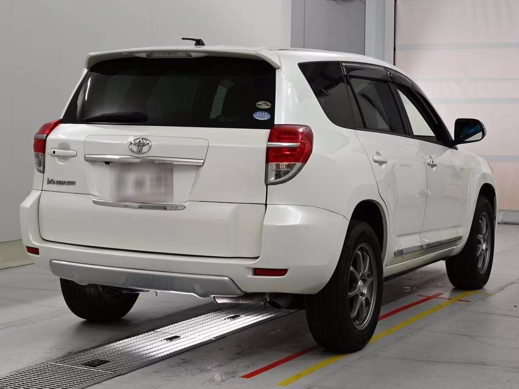 TOYOTA VANGUARD