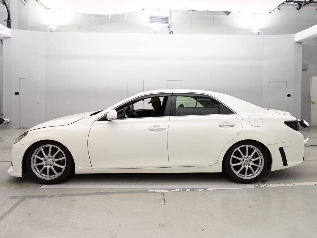 TOYOTA MARK X