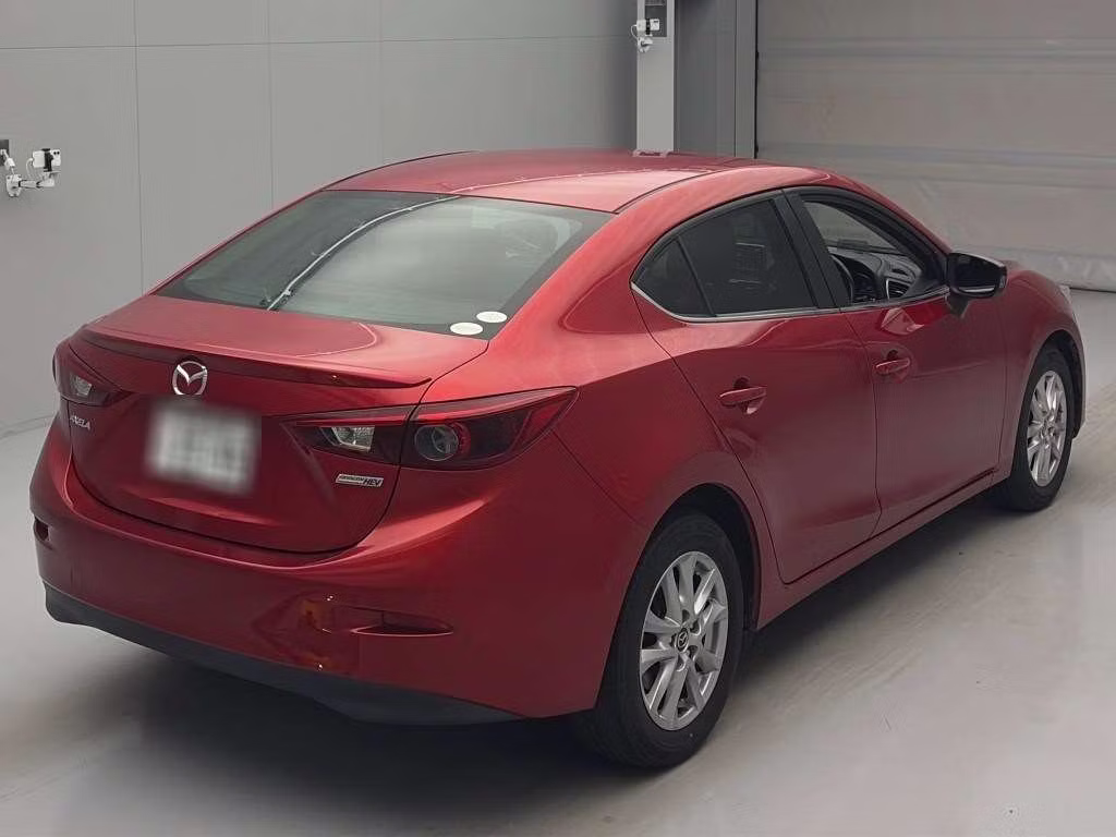 MAZDA AXELA