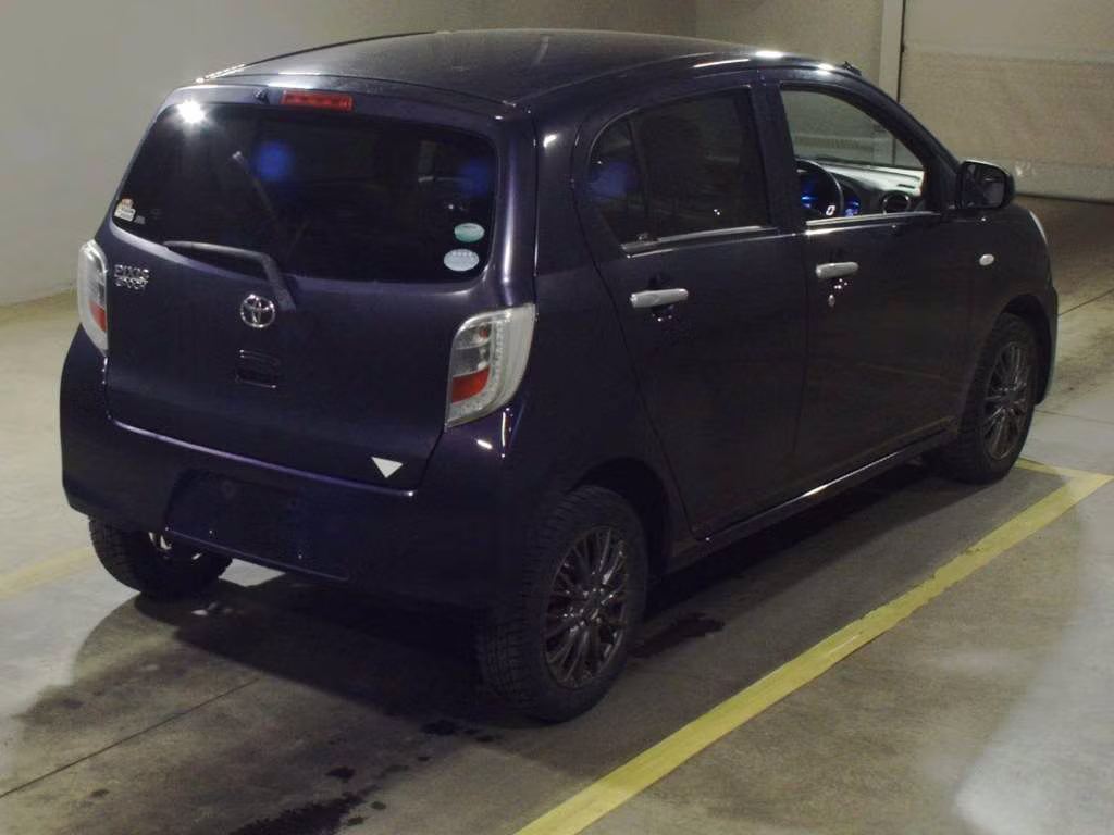 TOYOTA PIXIS EPOCH