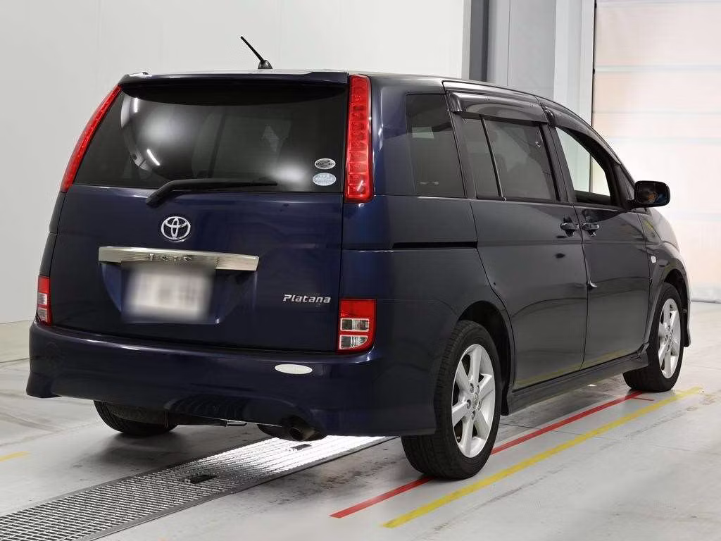 TOYOTA ISIS