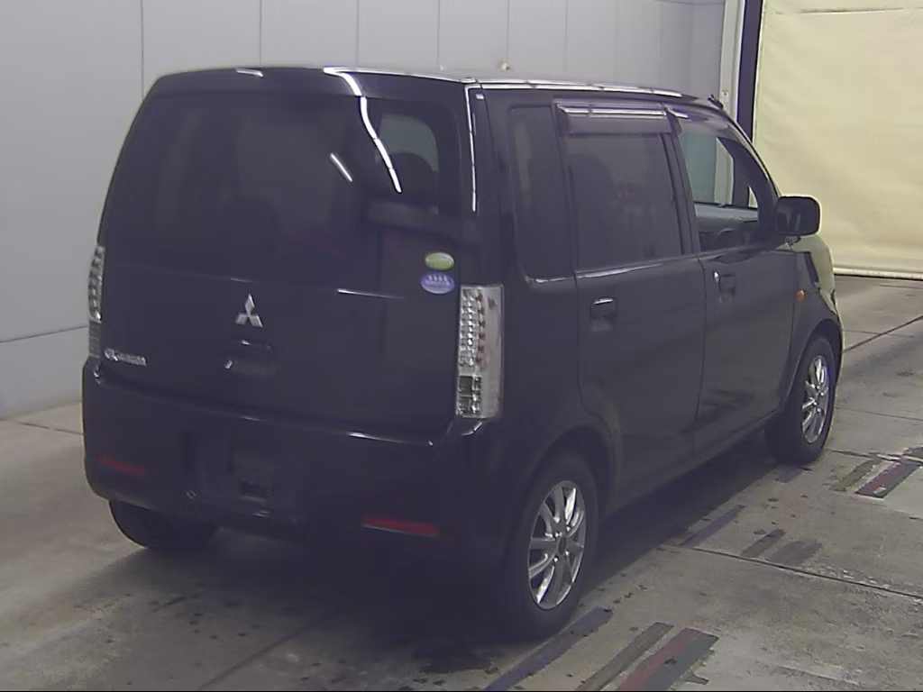 MITSUBISHI EK WAGON
