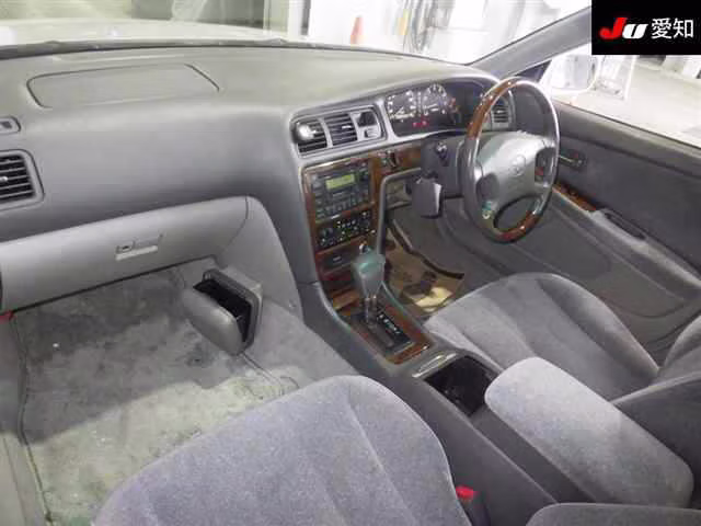 TOYOTA MARK II