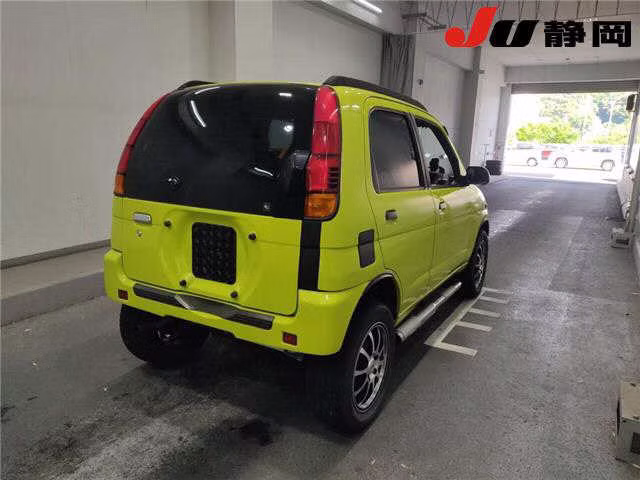 DAIHATSU TERIOS KID