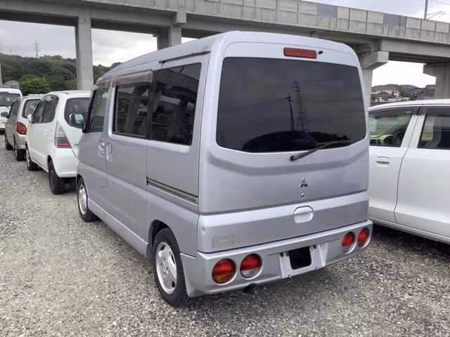 MITSUBISHI TOWN BOX