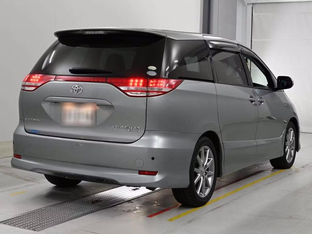 TOYOTA ESTIMA