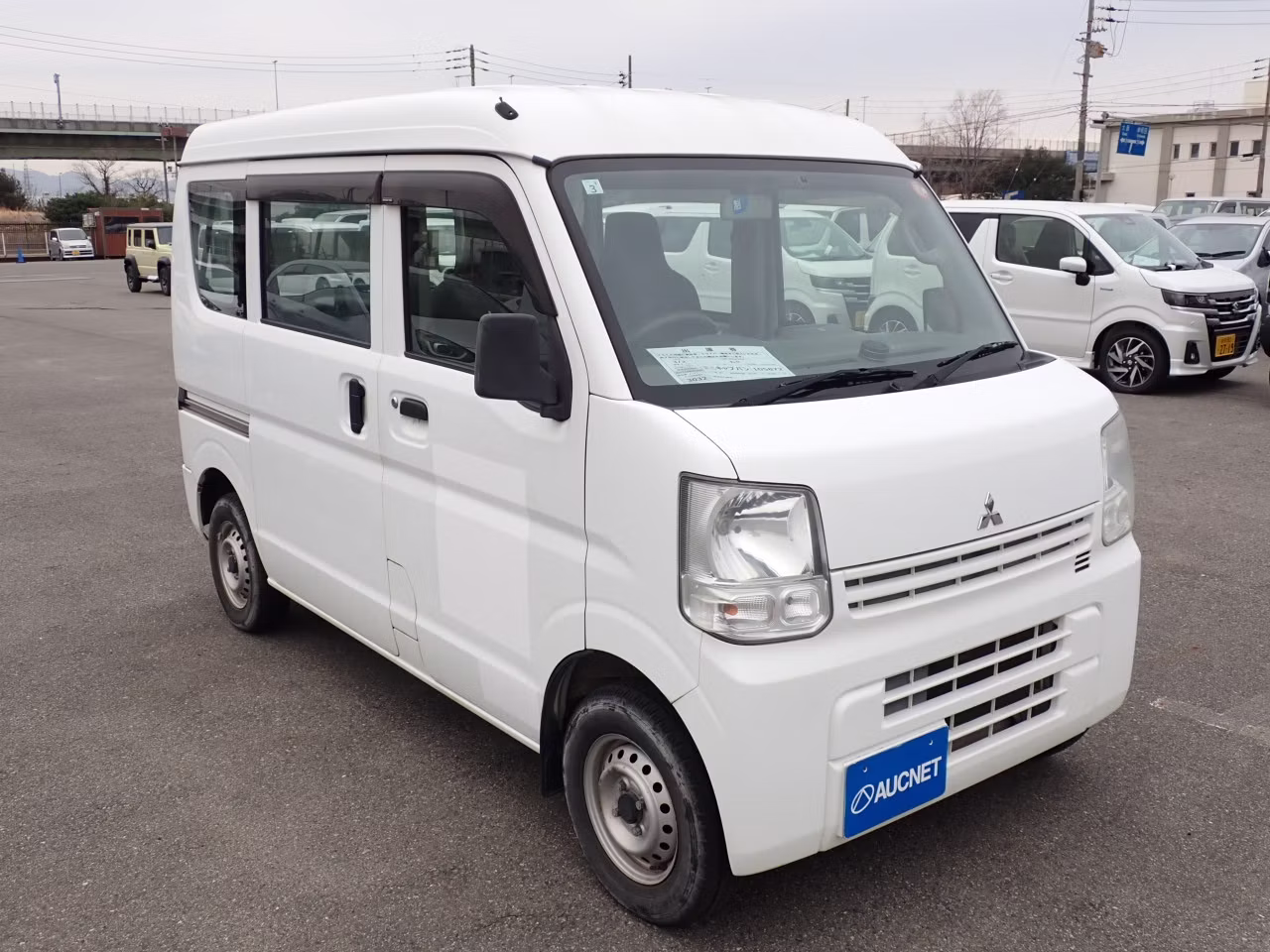MITSUBISHI MINICAB
