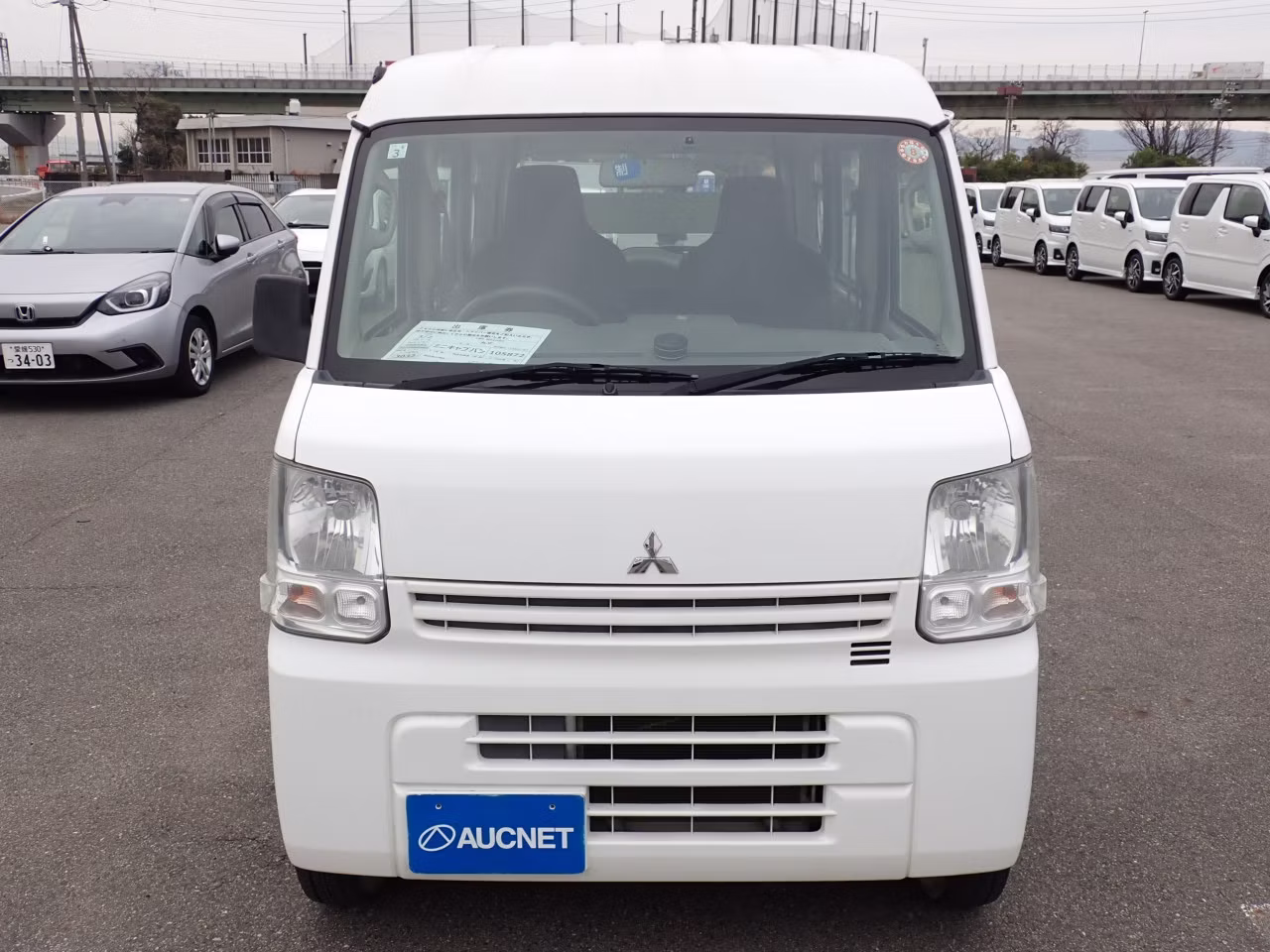 MITSUBISHI MINICAB