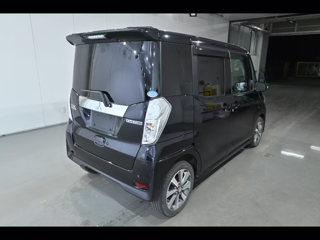 MITSUBISHI EK SPACE