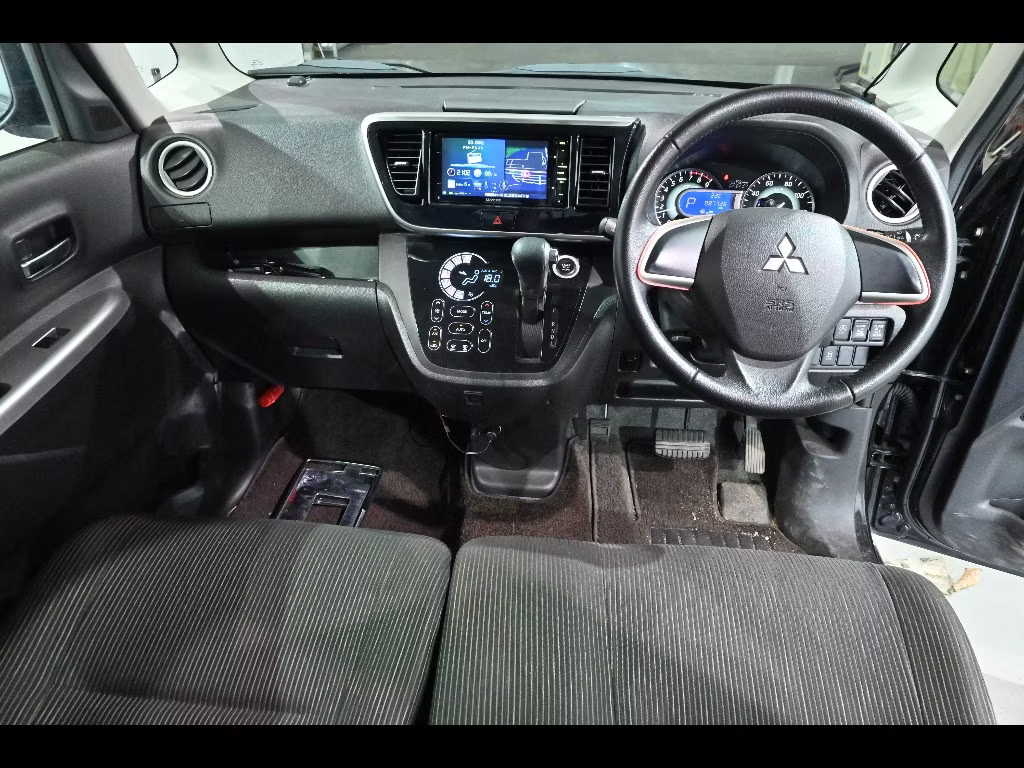MITSUBISHI EK SPACE