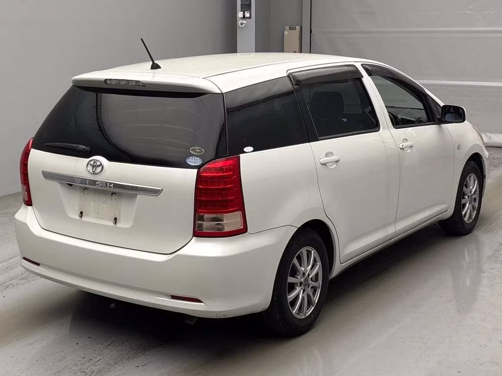 TOYOTA WISH