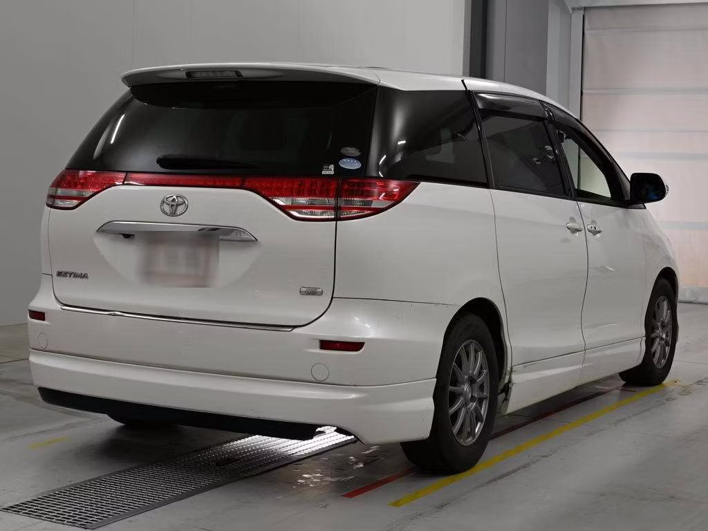 TOYOTA ESTIMA