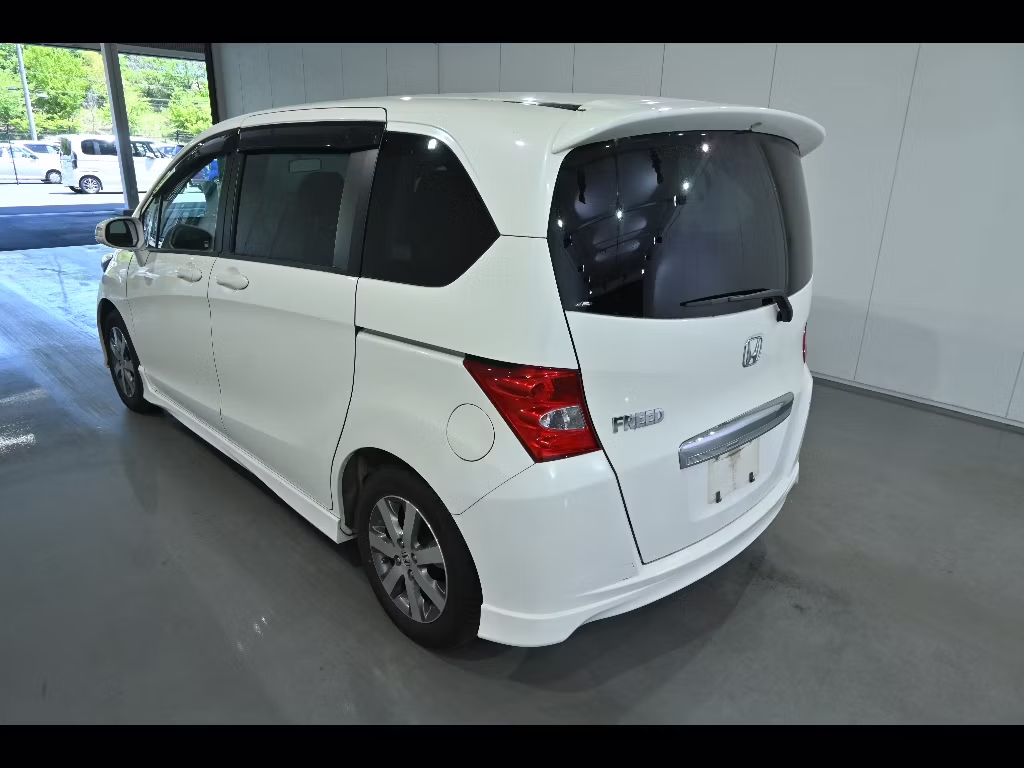 HONDA FREED