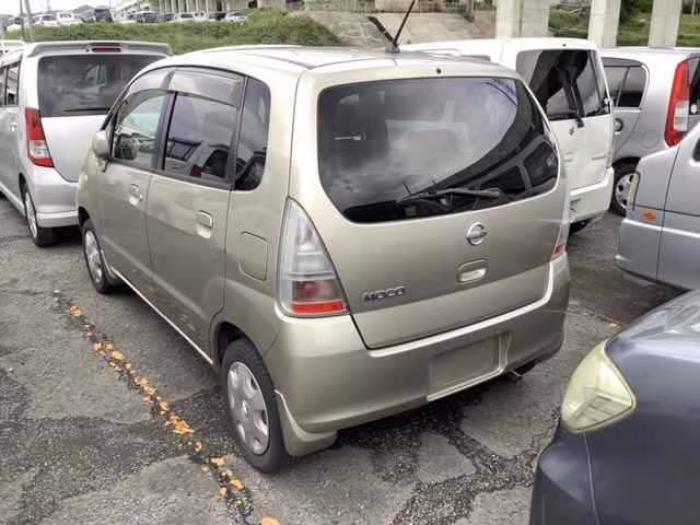 NISSAN MOCO