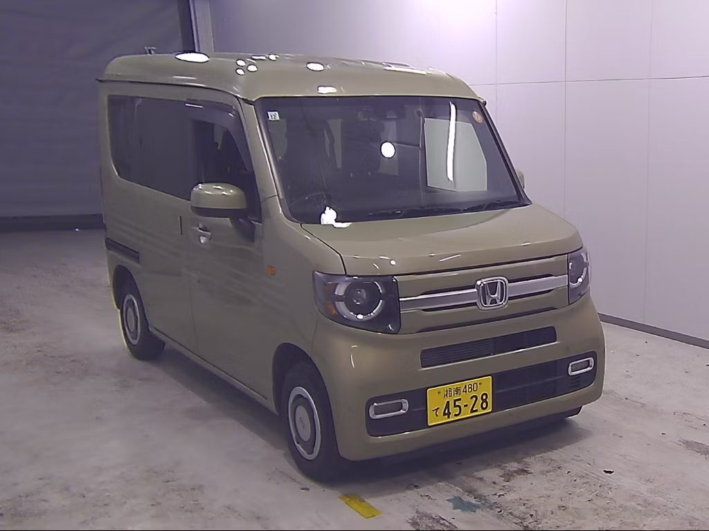HONDA N-VAN