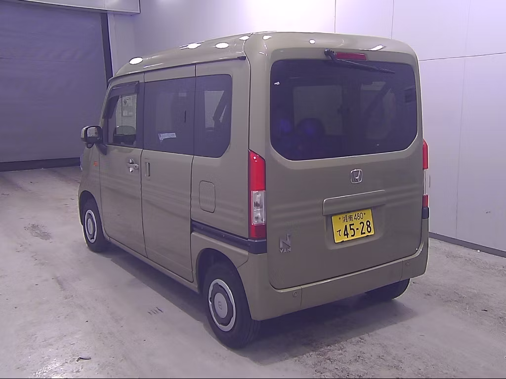 HONDA N-VAN