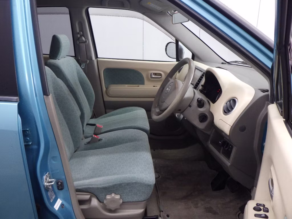 NISSAN MOCO