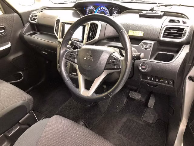 MITSUBISHI DELICA D:2