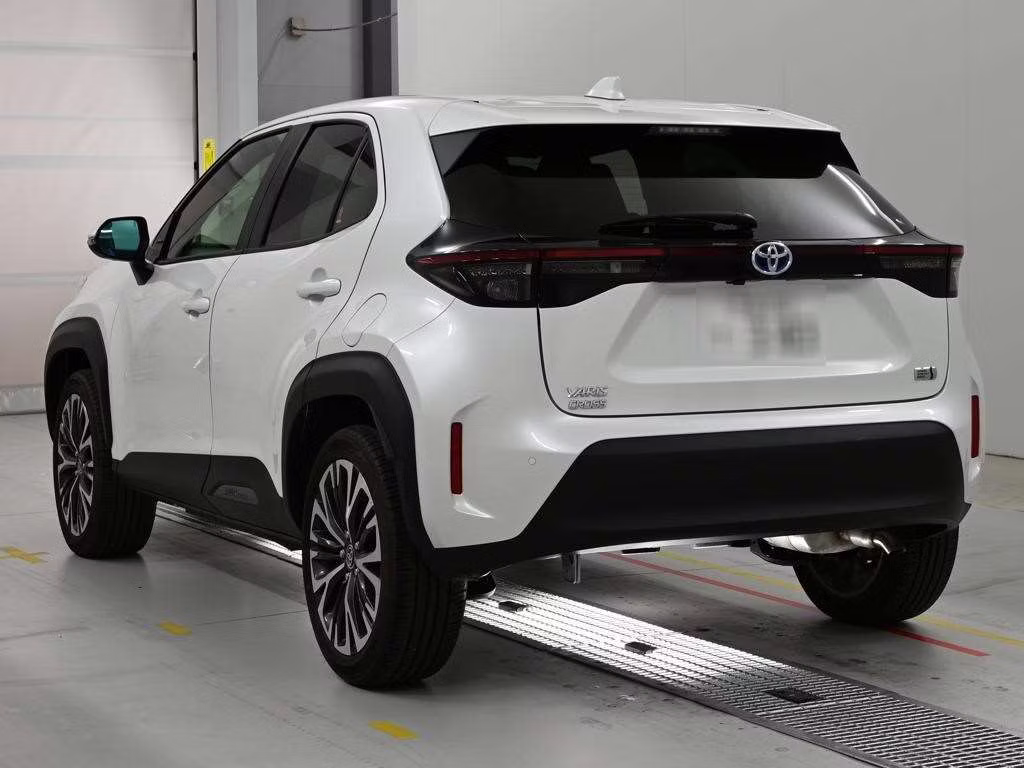TOYOTA YARIS CROSS
