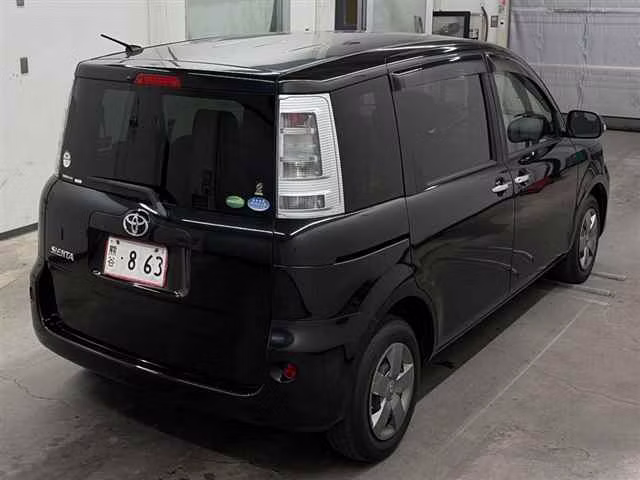 TOYOTA SIENTA