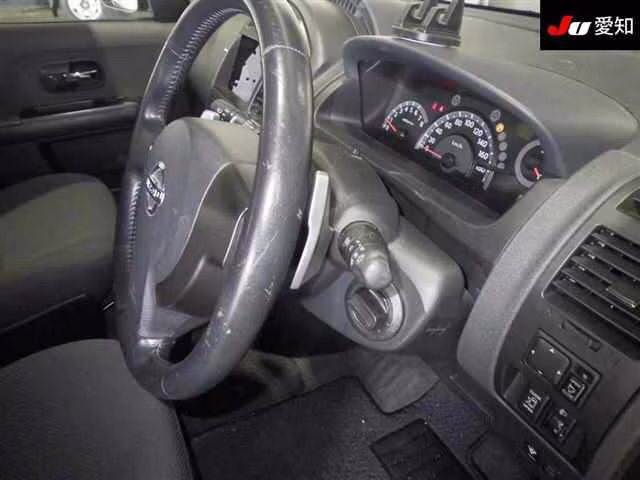 NISSAN LAFESTA