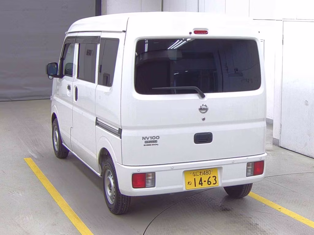 NISSAN NV100 CLIPPER