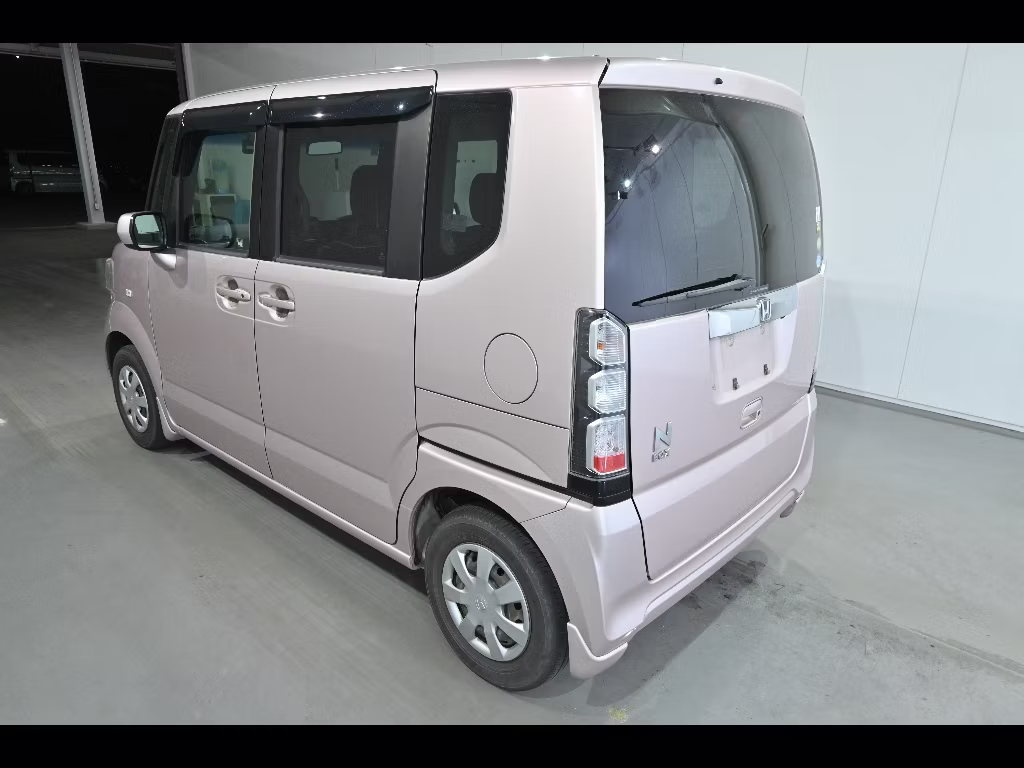HONDA N-BOX