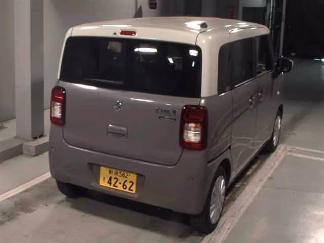 SUZUKI WAGON R SMILE