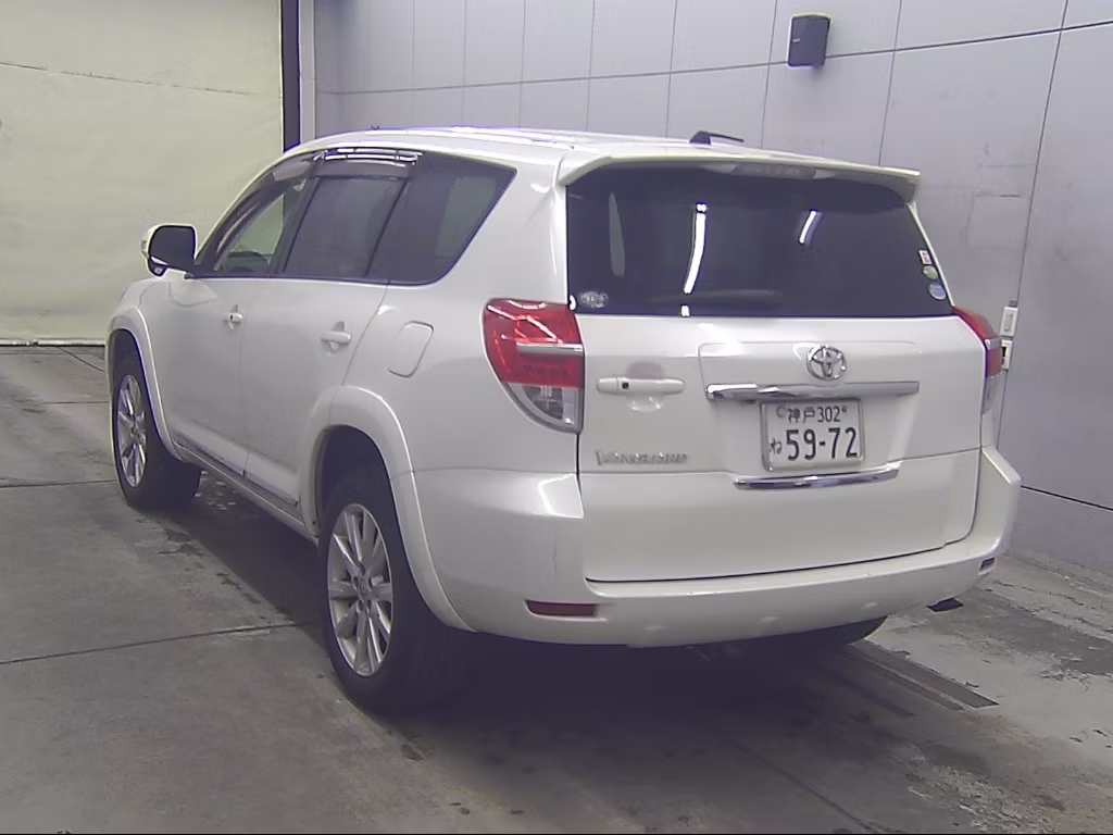 TOYOTA VANGUARD