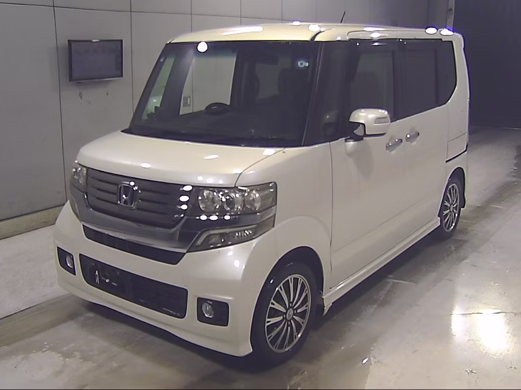 HONDA N-BOX