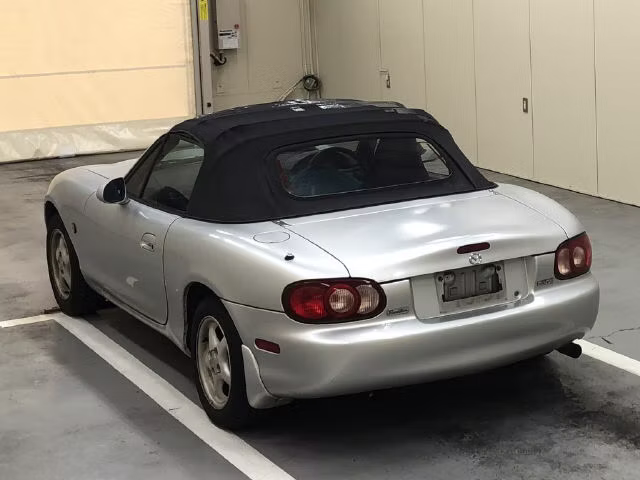 MAZDA ROADSTER