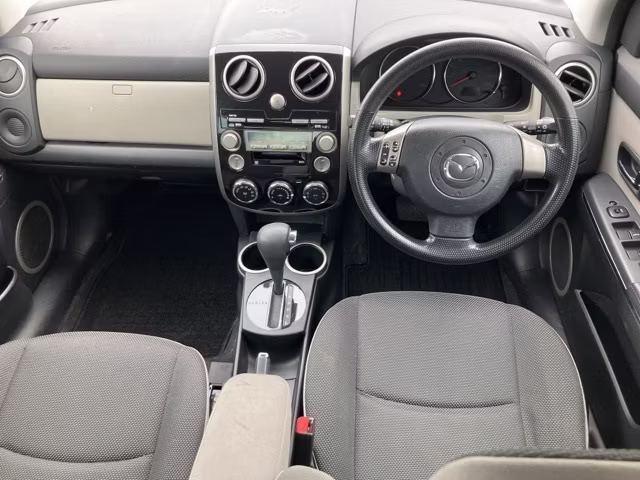 MAZDA VERISA
