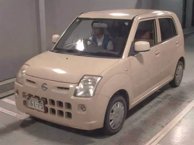 NISSAN PINO