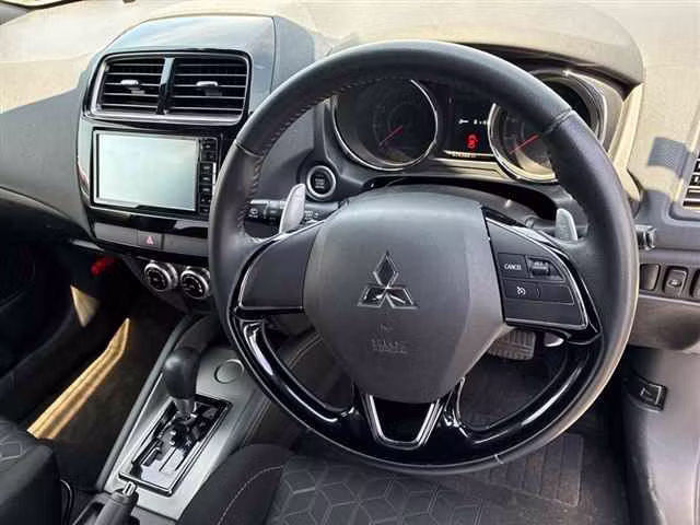 MITSUBISHI RVR