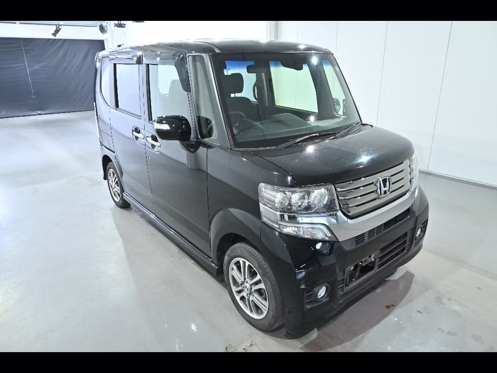 HONDA N-BOX
