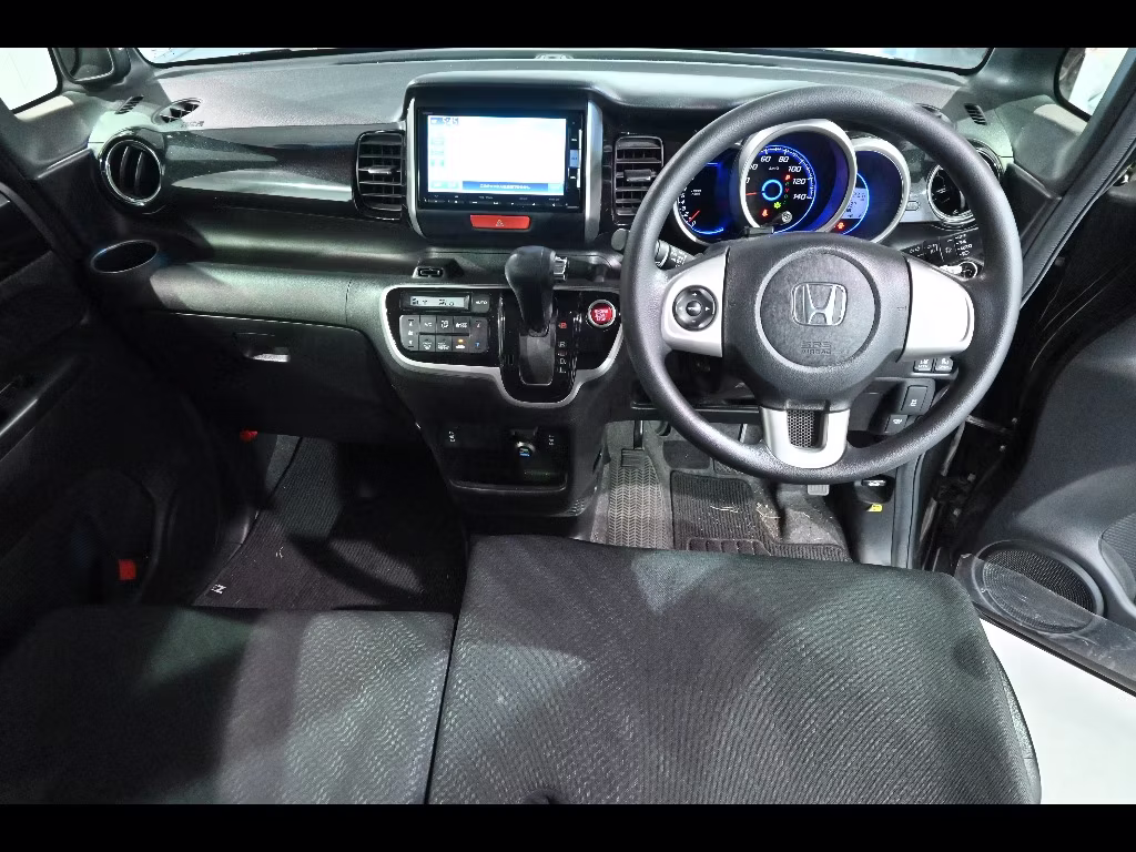 HONDA N-BOX