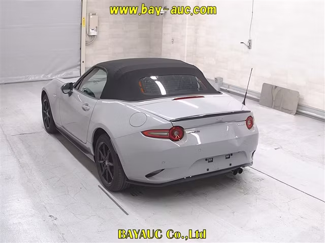 MAZDA ROADSTER